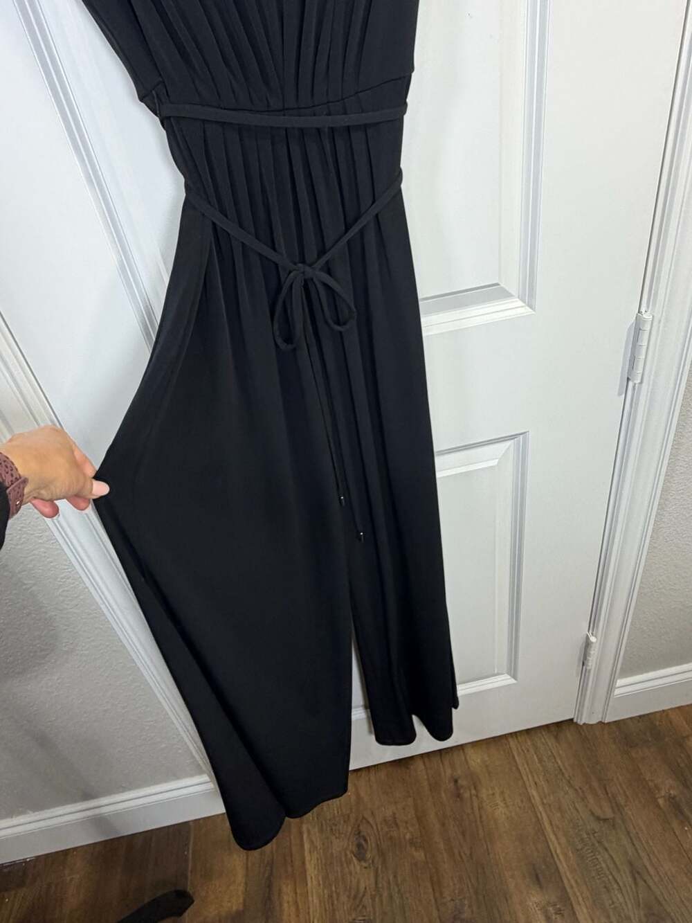 White House Black Market Matte Jersey V-Neck Jumpsuit, Size 4 - Picture 3 of 7